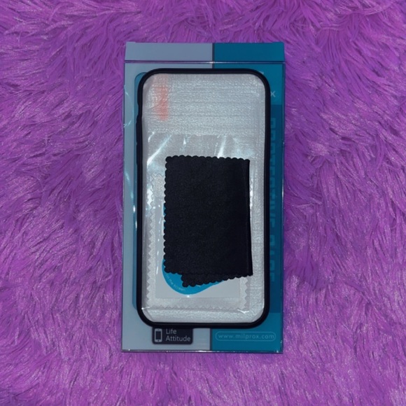 Black iPhone 11 Phone Case - Picture 2 of 2